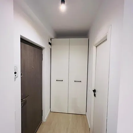 Apartment Den2 By Van *